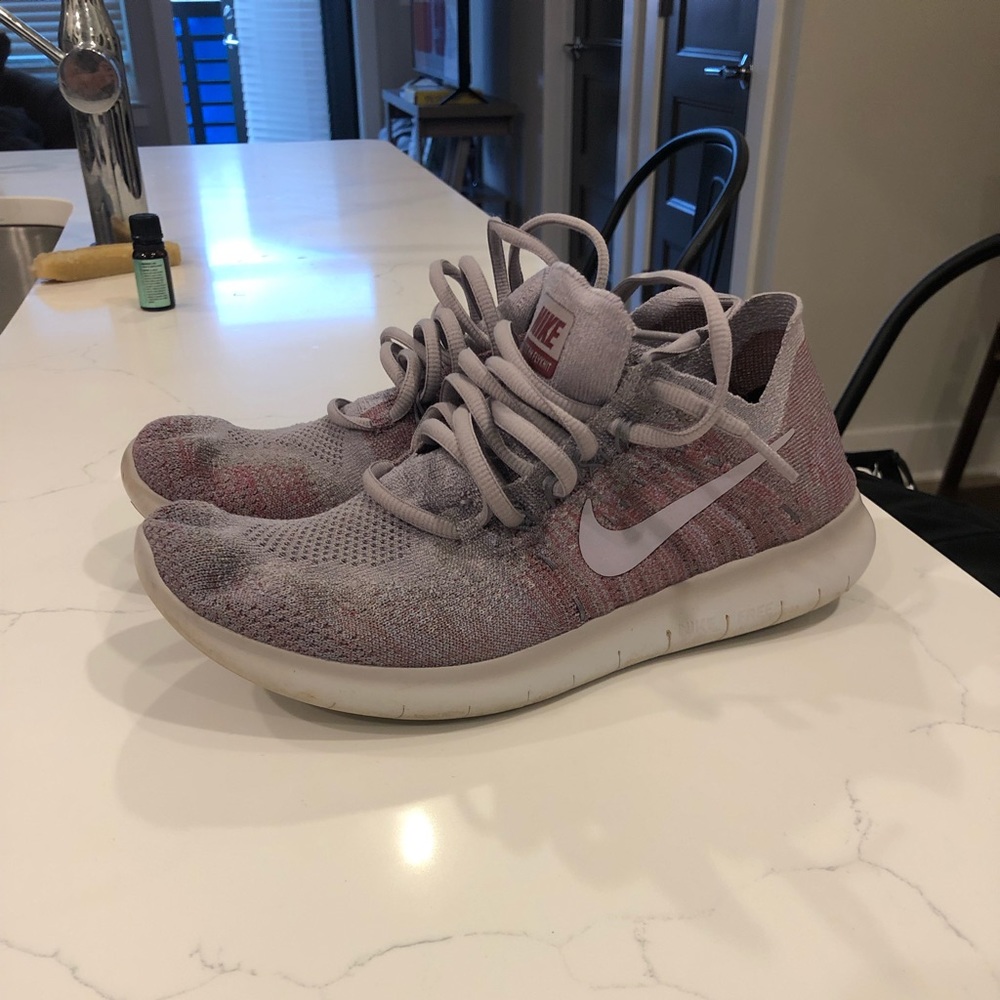 Nike running shoe women’s size 7